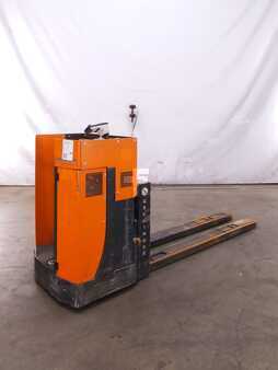 Electric Pallet Trucks 2016  Genkinger SX30 (2)