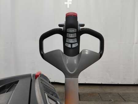 Ruční vysokozdvižný vozík 2017  Still EXV16I/670MM/SONDER (3)