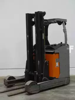 Reach Trucks 2016  Still FM-X20 (1)