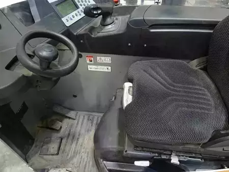 Carretilla retráctil 2016  Still FM-X17 (3)