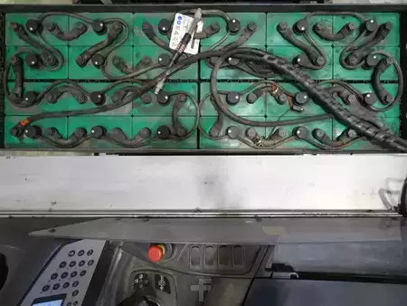 Carretilla retráctil 2016  Still FM-X17 (4)