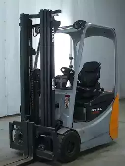 Chariots électriques à 3 roues 2018  Still RX50-16 (1)