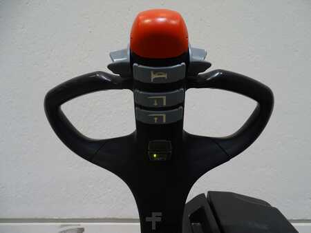 Niederhubwagen 2018  Still ECU16 (3)