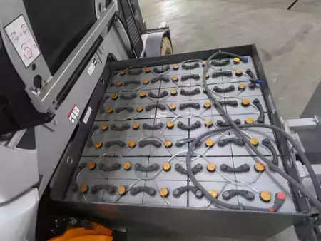 Elektro 4 Rad 2020  Still RX60-45/600/BRONZE (4)