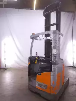 Carretilla retráctil 2015  Still FM-X17 (2)