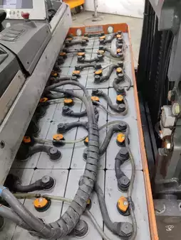 Carretilla retráctil 2015  Still FM-X17 (4)