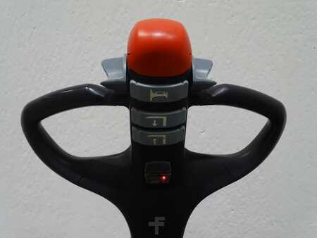 Niederhubwagen 2018  Still ECU16 (3)