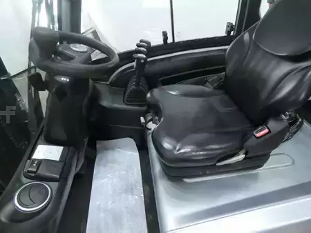 Eléctrica de 4 ruedas 2021  Still RX60-45 (3)