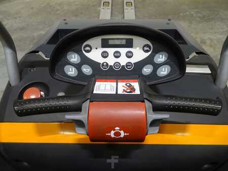 Niederhubwagen 2019  Still EXU-S24/2400MM (3)