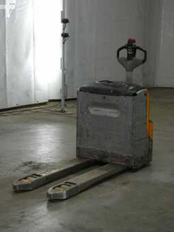 Lavtløftende truck 2020  Still EXU20 (1)