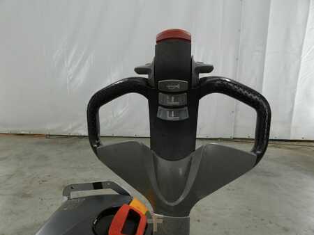 Lavtløftende truck 2020  Still EXU20 (3)