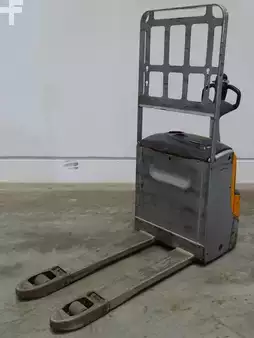 Lavtløftende truck 2021  Still EXU18 (1)