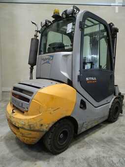 Carrelli elevatori diesel 2014  Still RX70-30 (2)