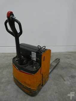 Niederhubwagen 2003  Still EGU20 (2)