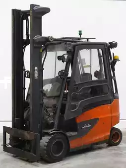 Elektro 4 Rad 2018  Linde E30HL-01/600 (1)