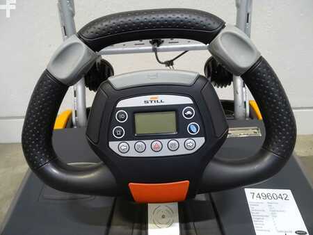 Schlepper 2022  Still LTX50 (3)