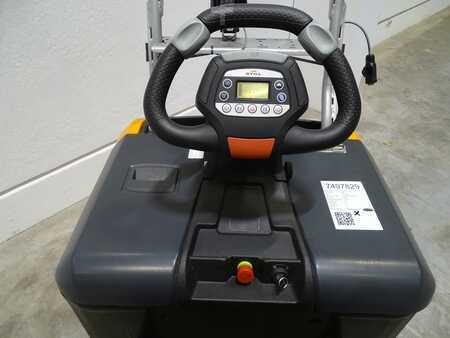 Schlepper 2021  Still LTX50 (3)