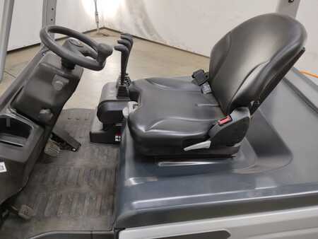 Elektro čtyřkolový VZV 2023  Still RCE30 (3)