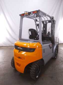 Elektro čtyřkolový VZV 2023  Still RCE30 (2)