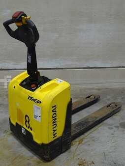 Porta-paletes elétrico 2017  Hyundai 15EP (2)
