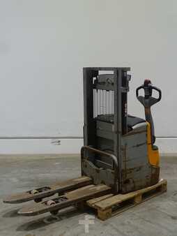 Hochhubwagen 2022  Still EXV12I (1)