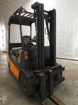 Elektro 4 Rad 2005  Still RX60-25 (1)