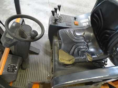 Nestekaasutrukki 1997  Steinbock Boss CL16H (3)