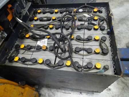 Eléctrica de 3 ruedas 2019  Still RX20-20L (4)