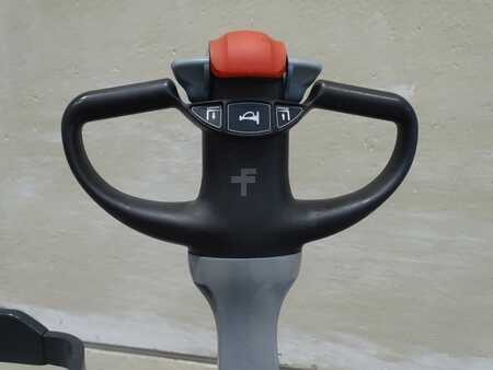 Nízkozdvižný vozík 2021  Still ECU-SF20/990MM (3)