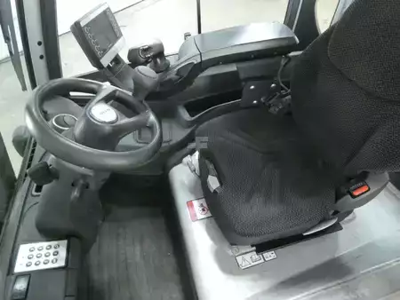 Carrelli elettrici 4 ruote 2019  Still RX60-35/LIION (3)