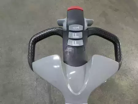 Transpaleta eléctrica 2022  Still EXU16/BATT.NEU (3)