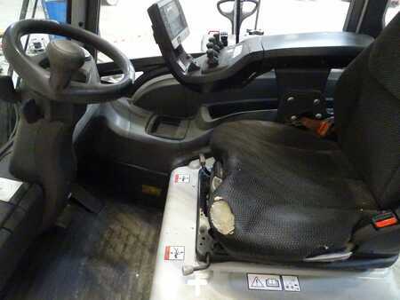 Carrelli elettrici 4 ruote 2021  Still RX60-30L (3)