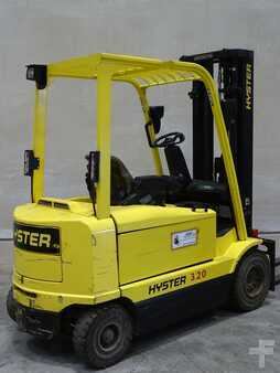 Eléctrica de 4 ruedas 2008  Hyster J3.20XM (2)