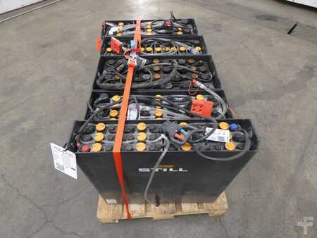 Altri - [div] 5XBATTERIEN (1)