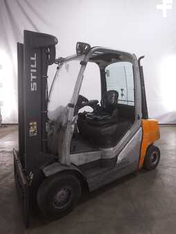 Empilhador diesel 2018  Still RX70-30 (1)