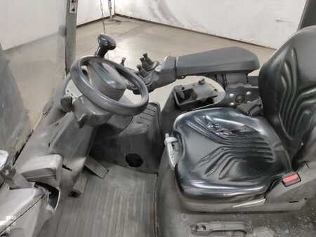 Empilhador diesel 2018  Still RX70-30 (3)
