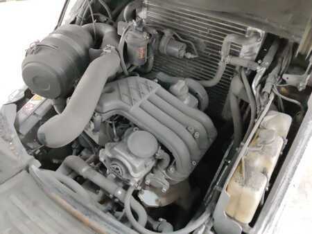 Empilhador diesel 2018  Still RX70-30 (4)