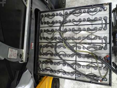 Carrelli elettrici 4 ruote 2019  Still RX60-50/600 (4)