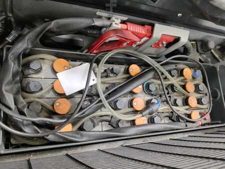 Hochhubwagen 2021  Still EXV16 (4)