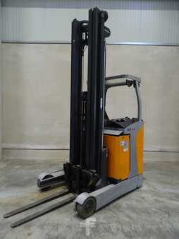 Reach Truck 2018  Still FM-X17 (1)