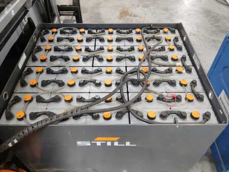 Chariots électriques à 4 roues 2016  Still RX60-30L/600 (4)