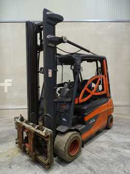 Elektro 4 Rad 2020  Linde E35L-01 (1)