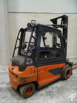 Elektro 4 Rad 2020  Linde E35L-01 (2)