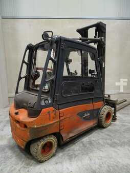 Elektro 4 Rad 2020  Linde E35L-01 (2)
