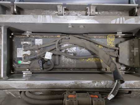 Transpaleta eléctrica 2019  Still EXU-S22/LIION (4)