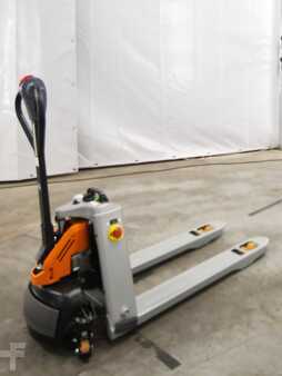 Electric Pallet Trucks 2024  Still ECH12C (1)