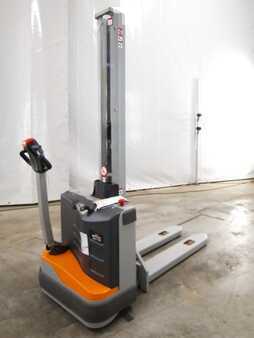 Stoccatori 2022  Still ECV10IC (2)
