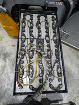 Carrelli elettrici 3 ruote 2014  Still RX20-16 (4)