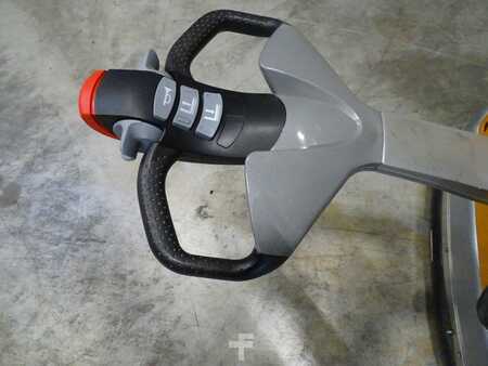 Apilador eléctrico 2020  Still EXV14 (3)
