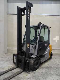 Diesel Forklifts 2018  Still RX70-30 (1)